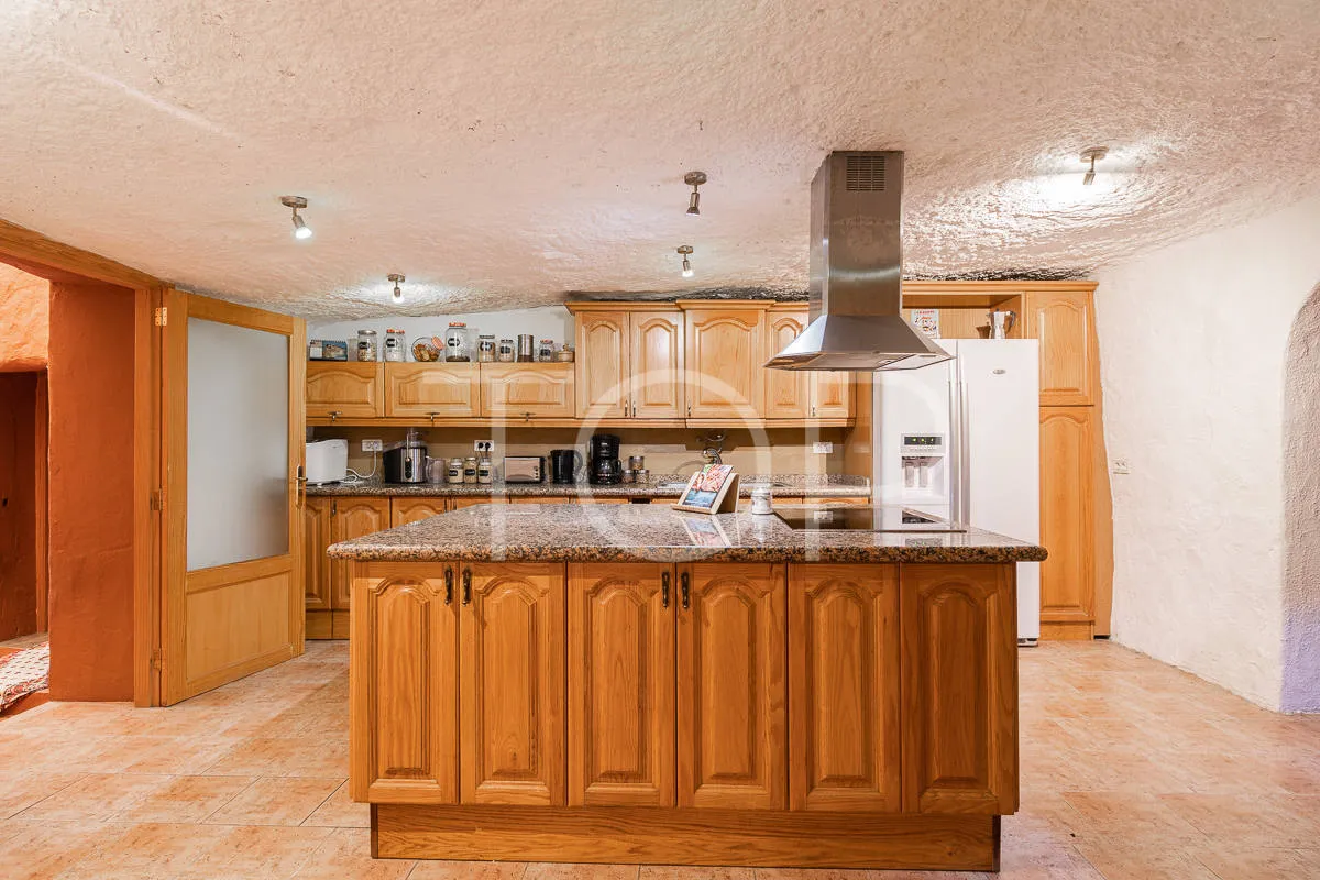 Finca con varias casas de invitados en Los Blanquitos