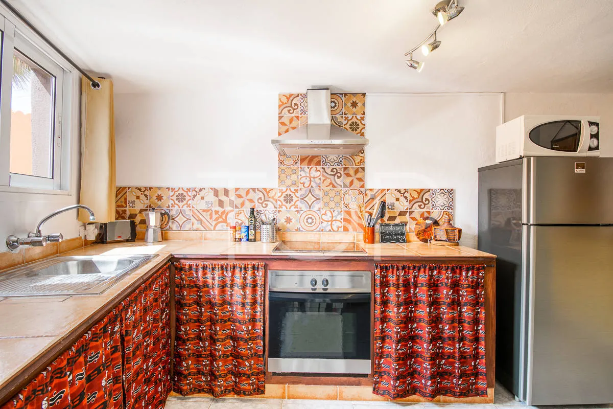 Landhaus mit mehreren Gästehäusern in Los Blanquitos , Granadilla