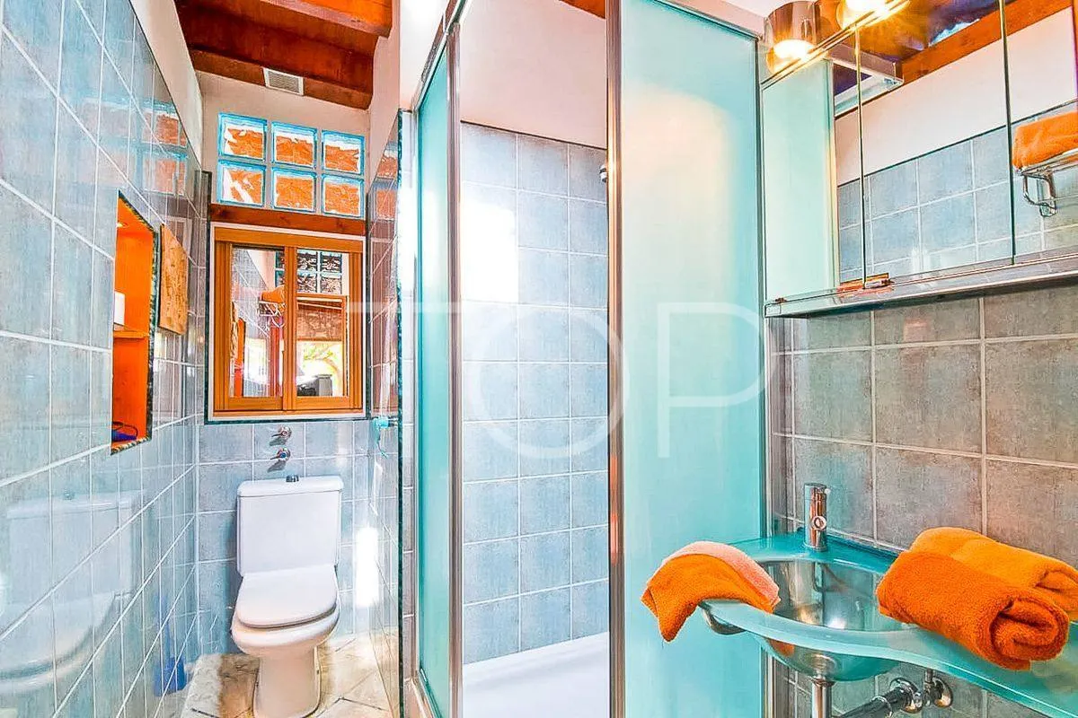 Romántica mansión con 6 apartamentos en Costa de Adeje