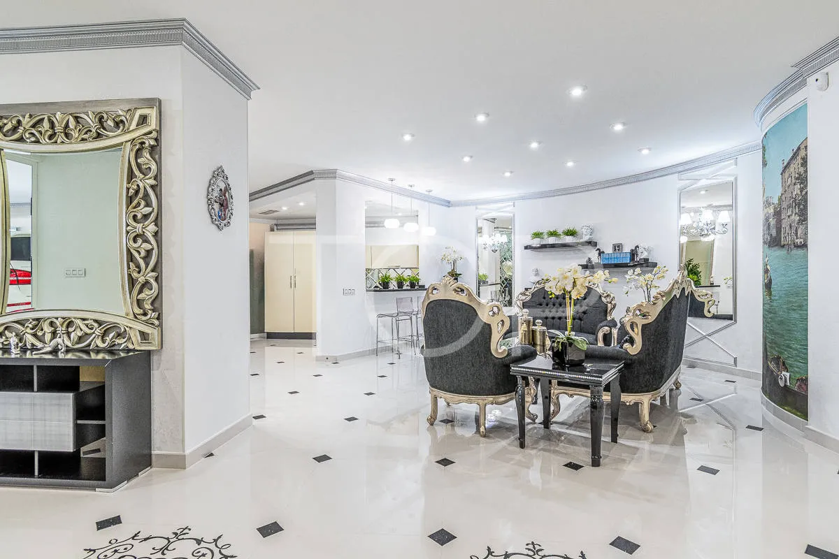Beeindruckende Luxusvilla am Golfplatz Costa Adeje