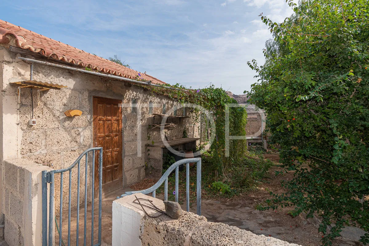 Schönes kanarisches Haus mit großem Garten und Meerblick in Aldea Blanca