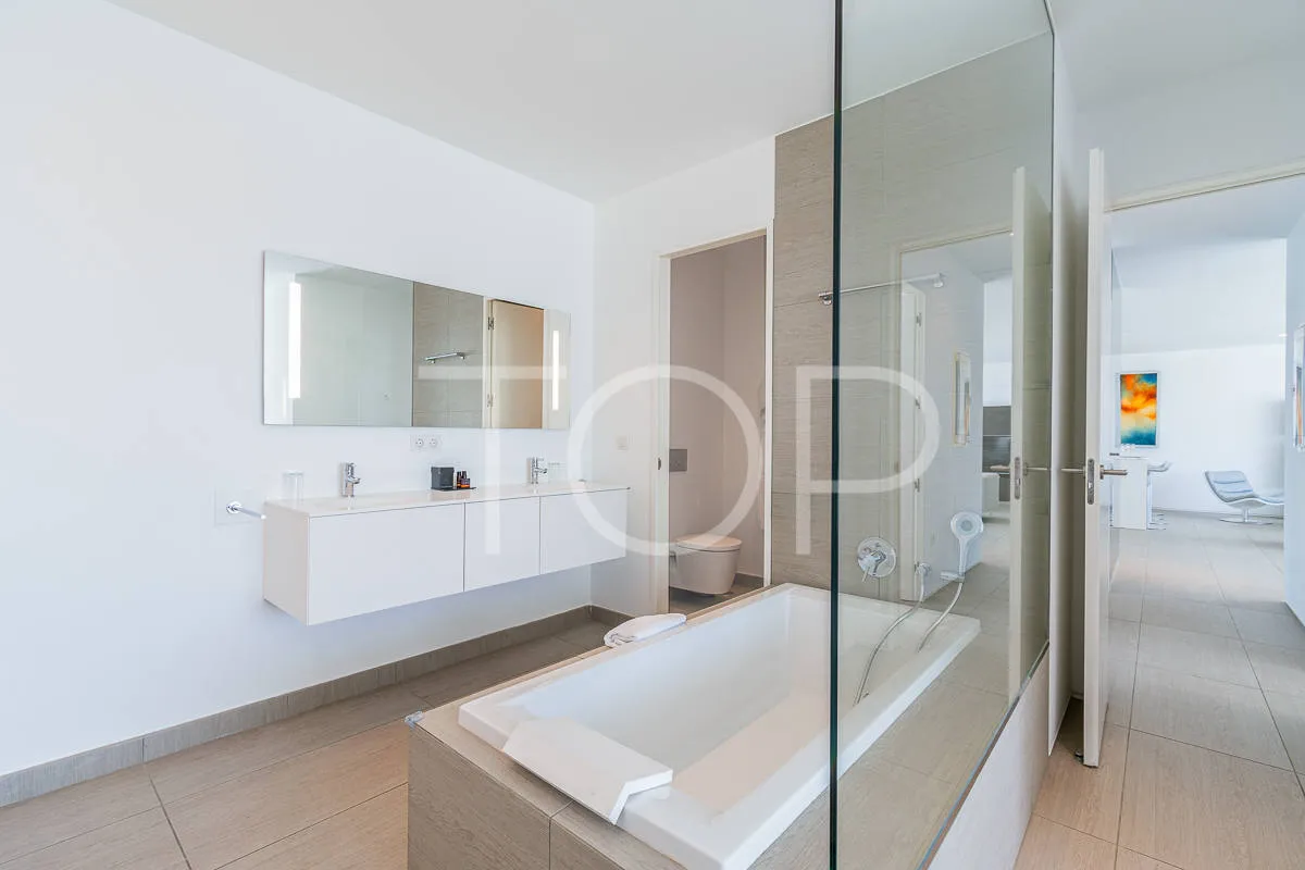 Apartamento de dos dormitorios con piscina privada en Baobab