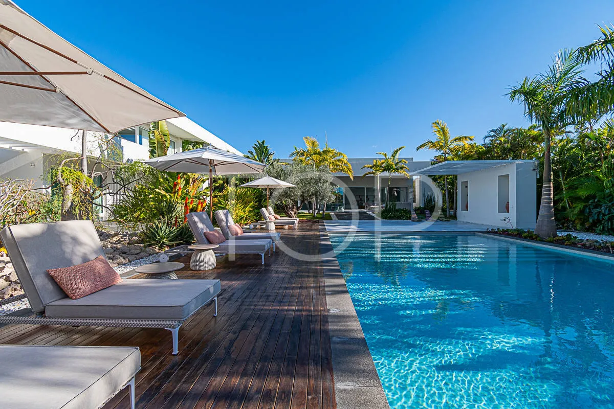 Villa de super lujo en la Caleta