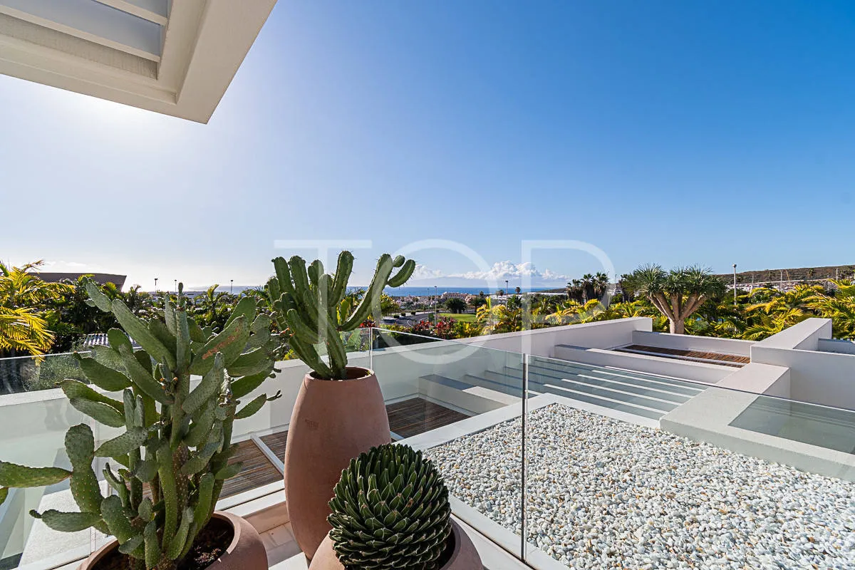 Villa de super lujo en la Caleta