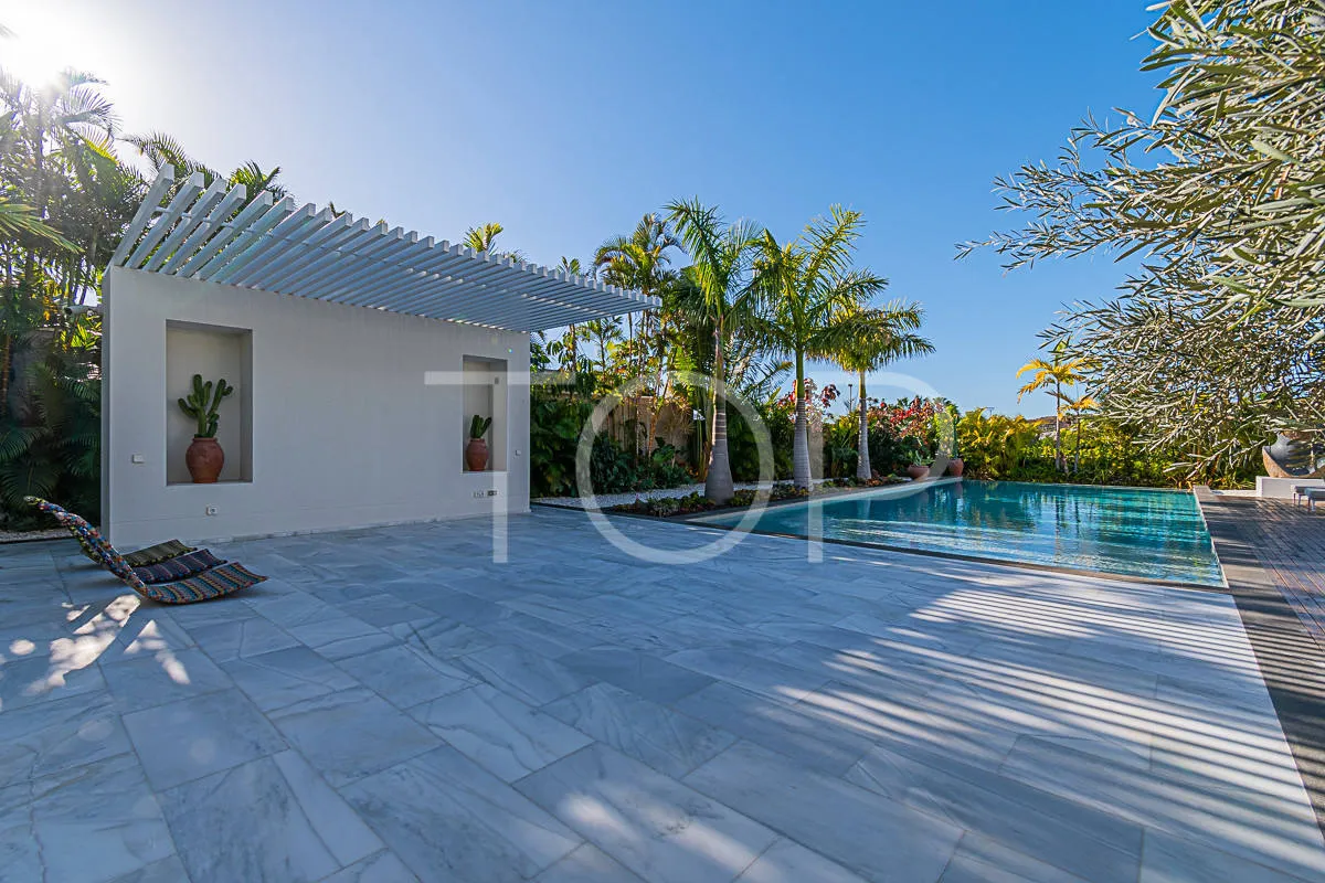 Villa de super lujo en la Caleta