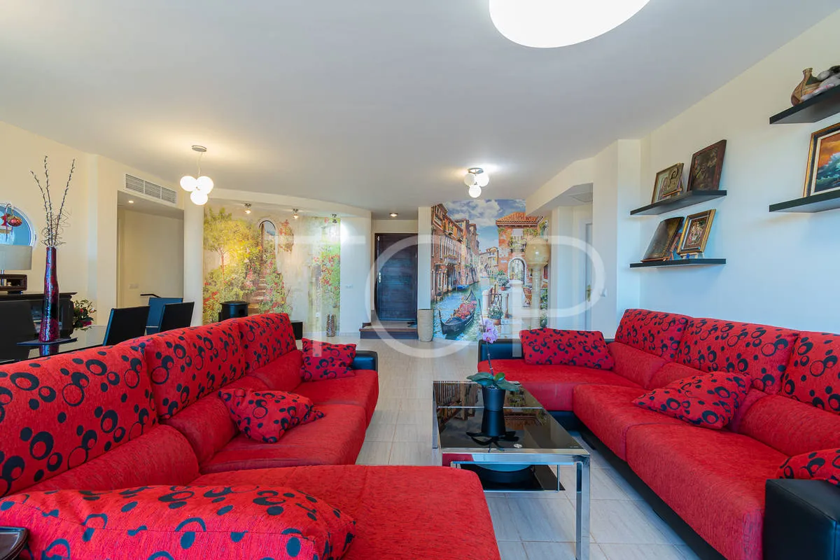 Magnifico chalet a la venta en Roque del Conde