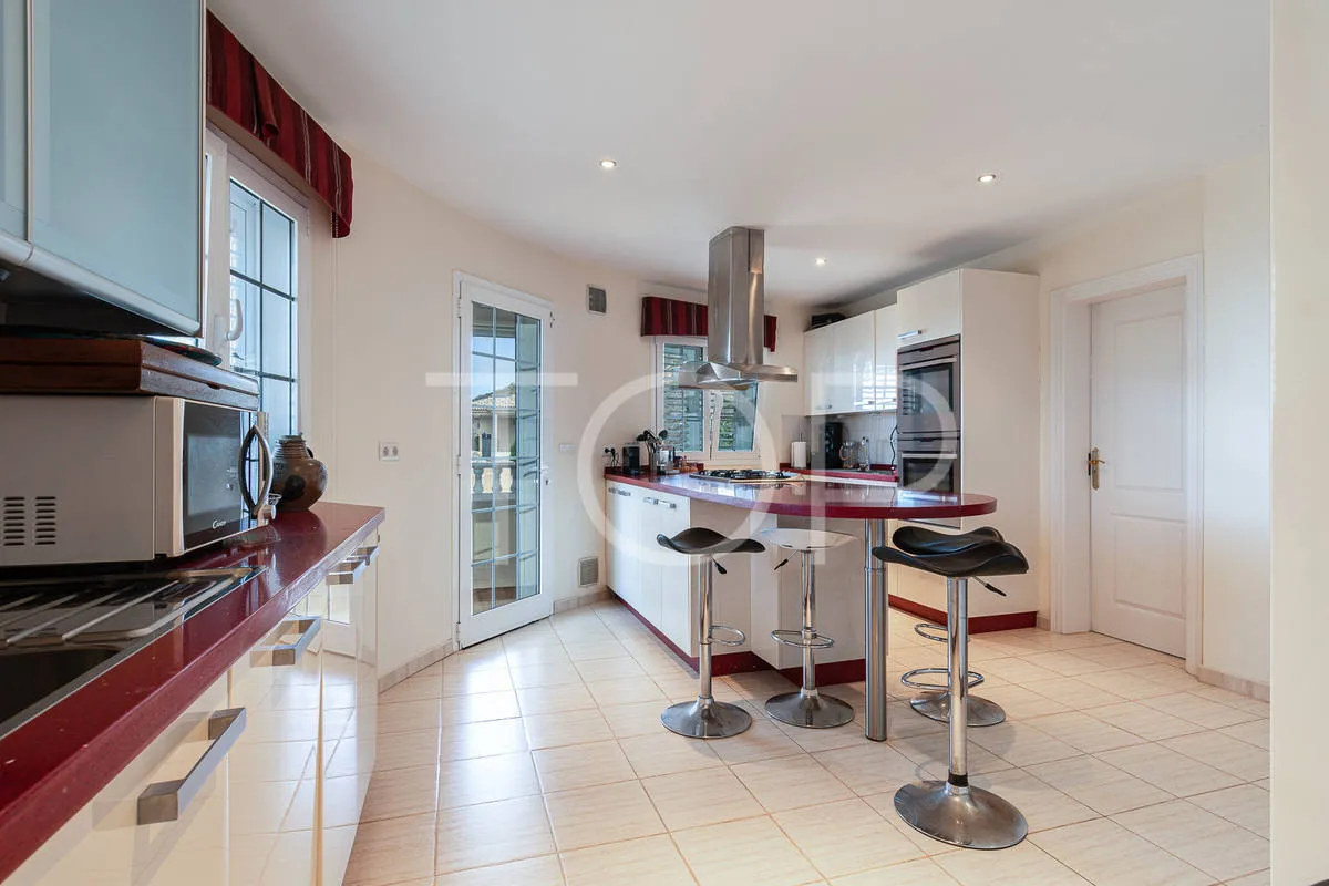 Magnifico chalet a la venta en Roque del Conde