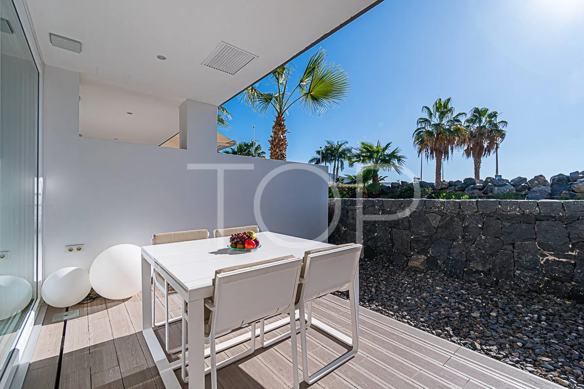 Geräumiges und sonniges Apartment mit einem Schlafzimmer zu verkaufen in Baobab Suites, Costa Adeje