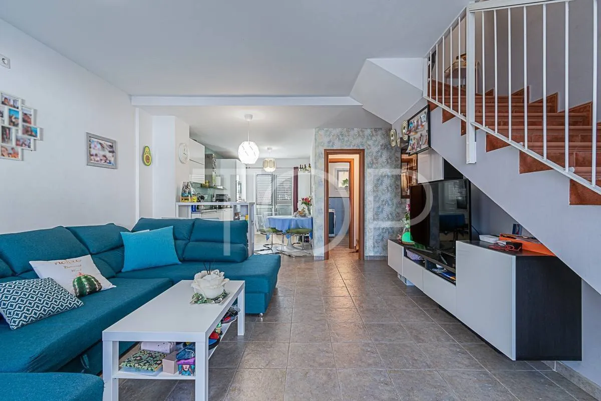 Casa adosada en primera línea de mar en venta, La Mareta, Granadilla de Abona