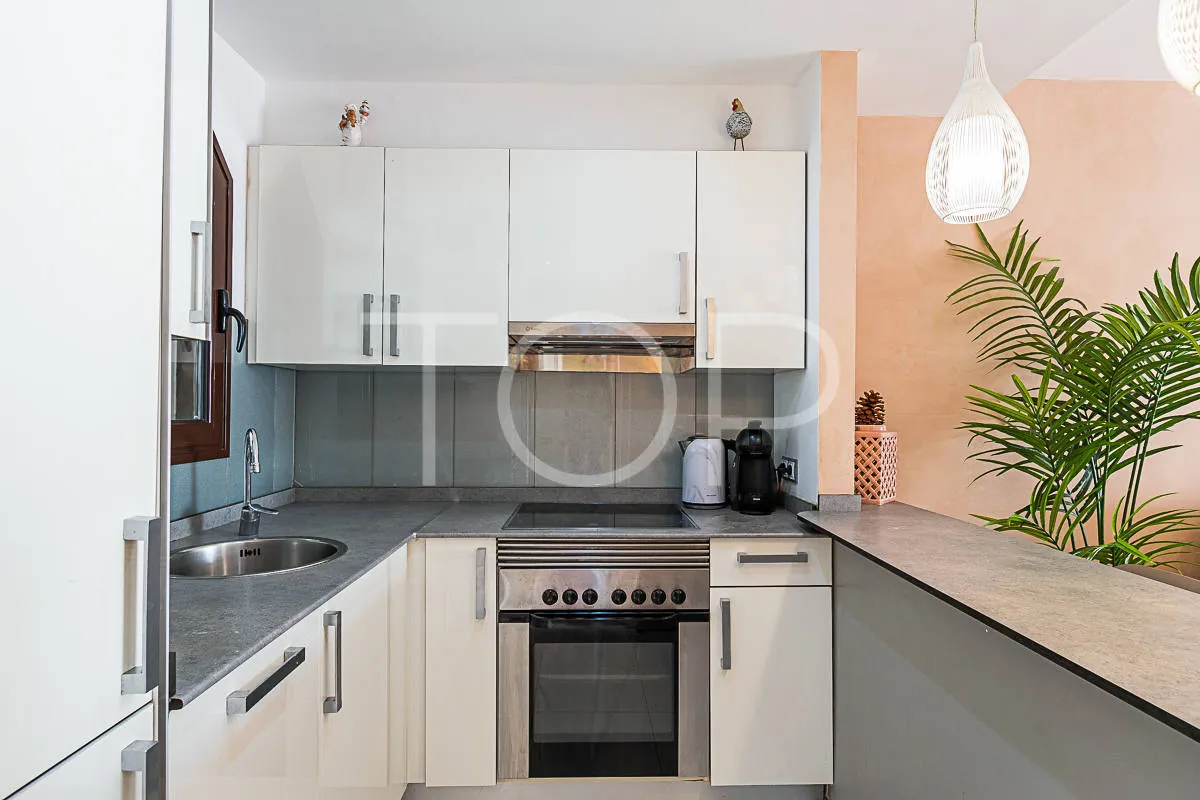 Gran dúplex de 3 dormitorios en venta en Adeje Paradise, Playa Paraíso