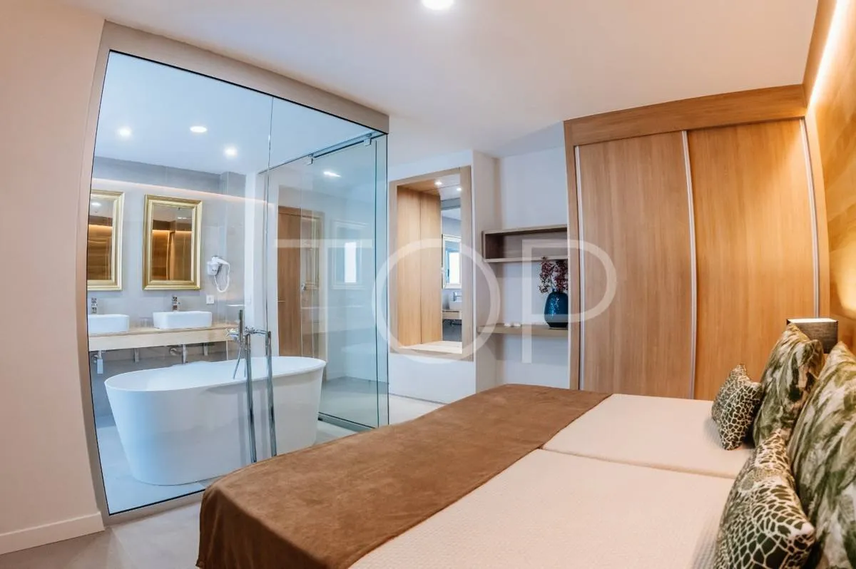 Se vende apartamento de lujo con régimen de explotación y rendimiento de 6% garantizado