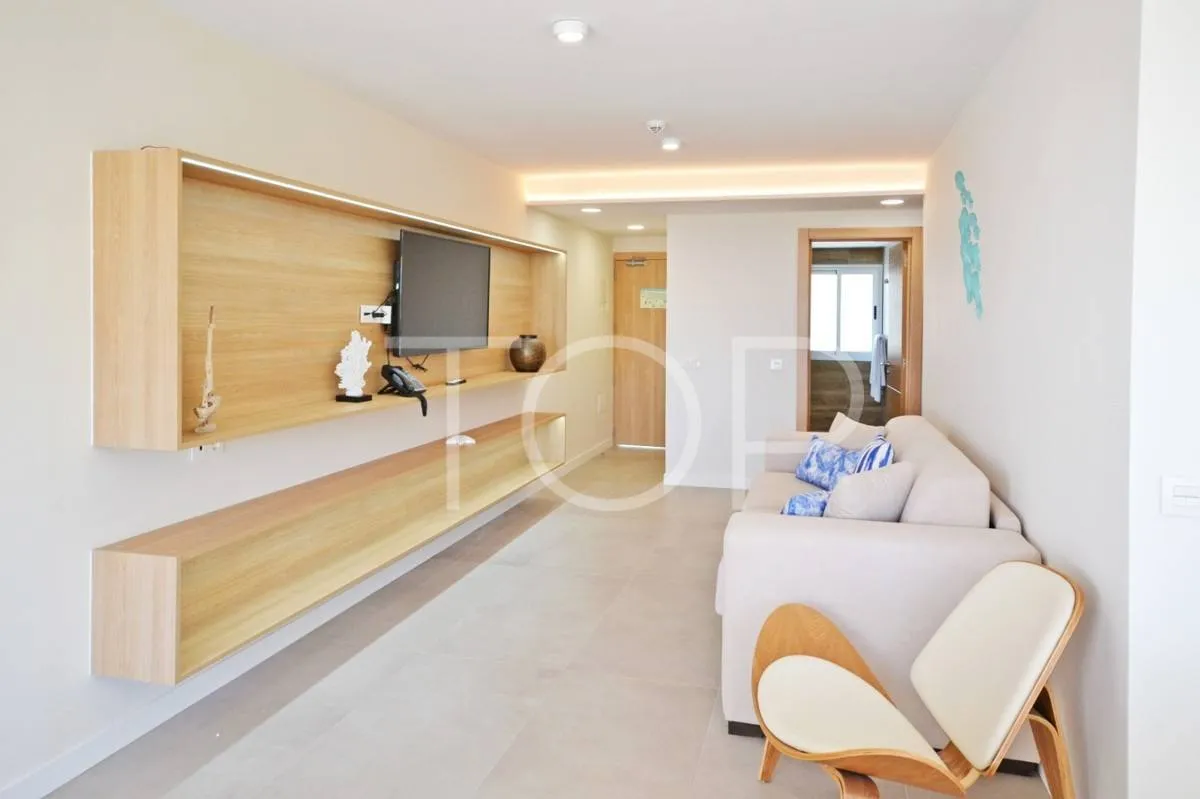 Zum Verkauf stehen 2-Schlafzimmer-Luxusimmobilien mit Hotelmanagement und garantierter 6%iger Rendite