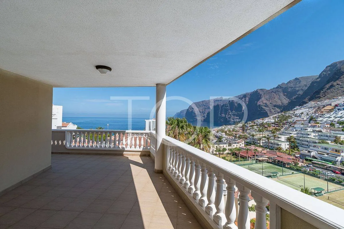 Apartamento con vistas al mar en Los Gigantes