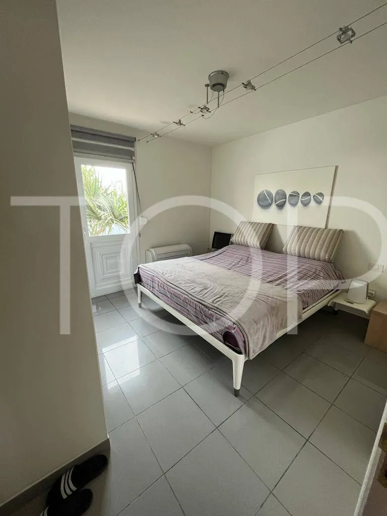 Bonita casa adosada con 3 dormitorios y amplia terraza en la tranquila zona de Las Arenas, El Médano