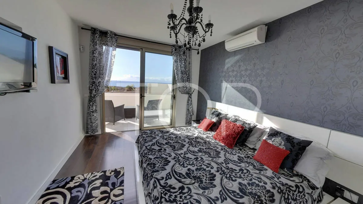 Villa pareada en venta en el Golf de Costa Adeje