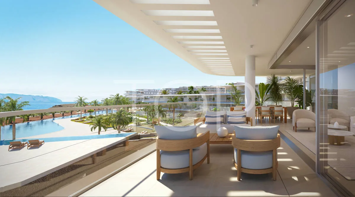 Nuevo proyecto de apartamentos en primera línea del mar en Playa San juan, Tenerife