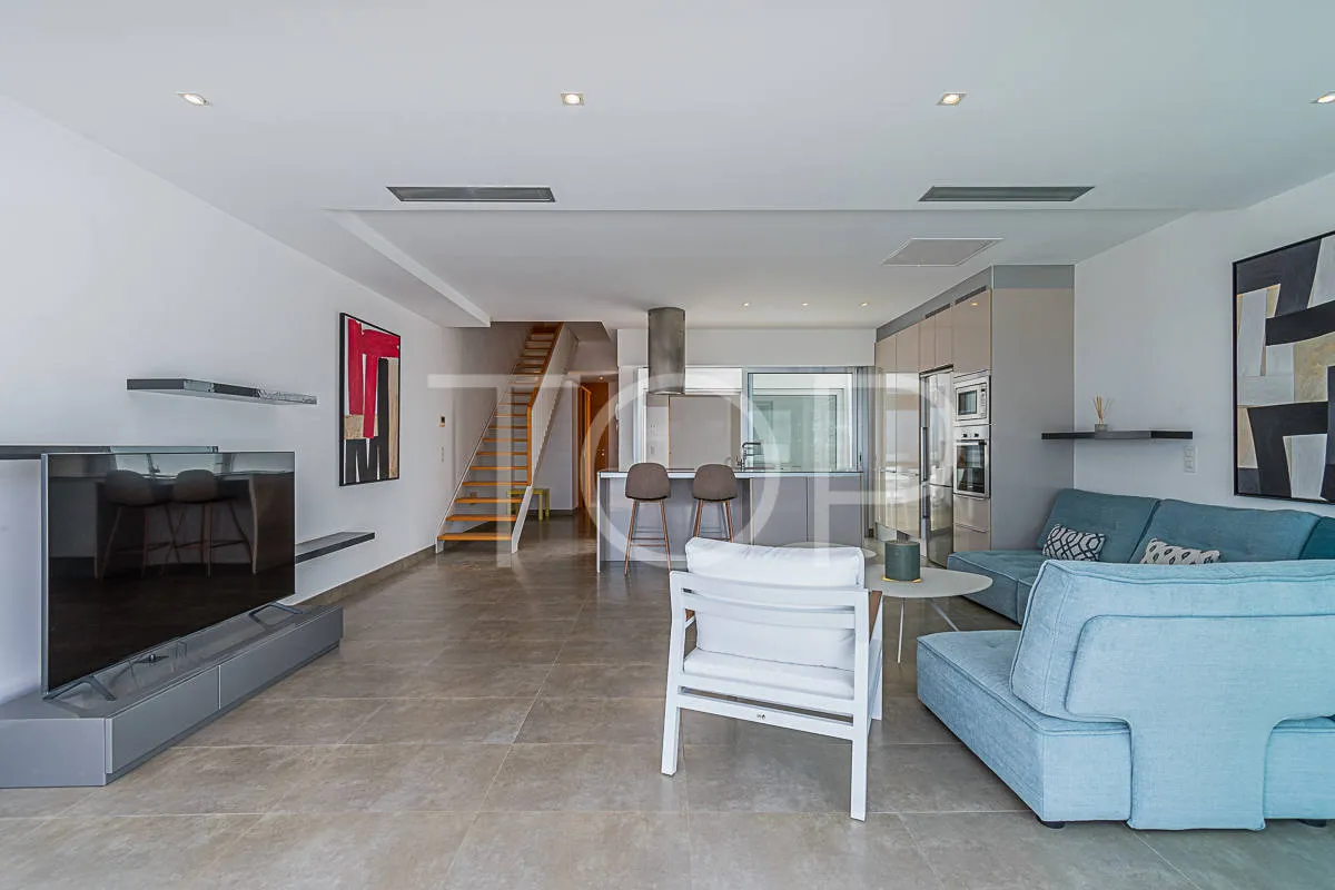 Exclusivo ático de 3 dormitorios a la venta en Caleta Palms, Costa Adeje