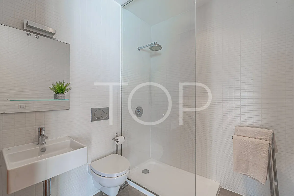 Exclusivo ático de 3 dormitorios a la venta en Caleta Palms, Costa Adeje