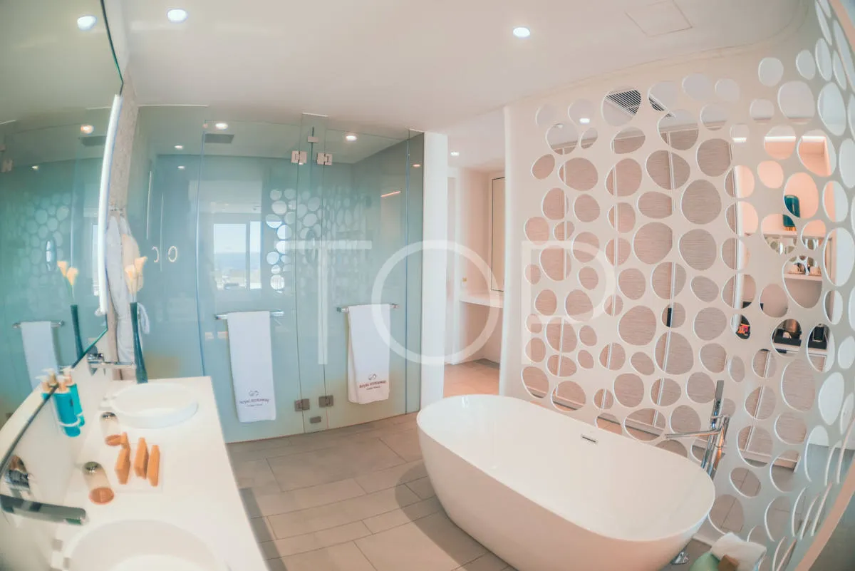 Junior Suite with amazing views in Royal Hideaway Corales Suites, La Caleta