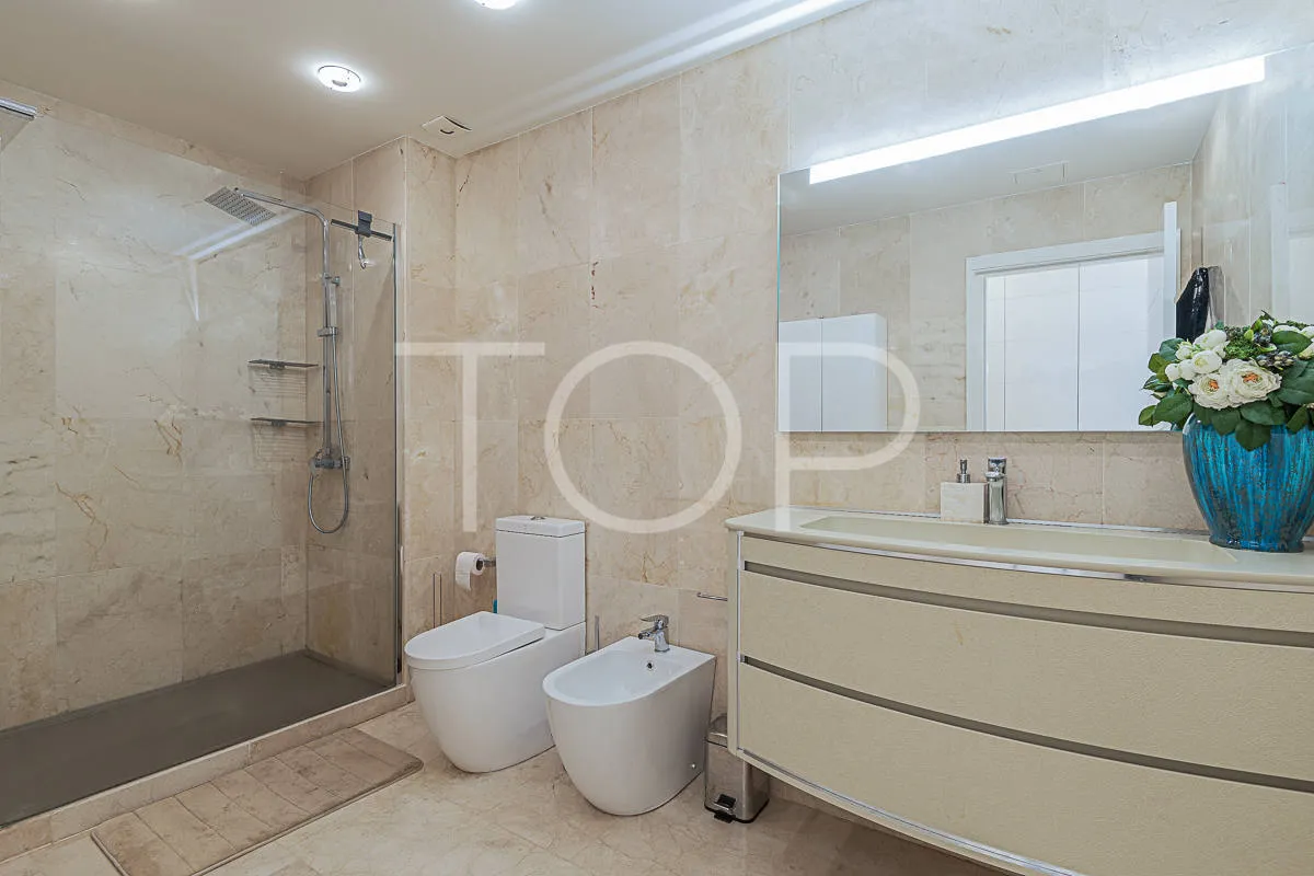 Impresionante apartamento en planta baja en venta en el prestigioso complejo Magnolia Golf Resort