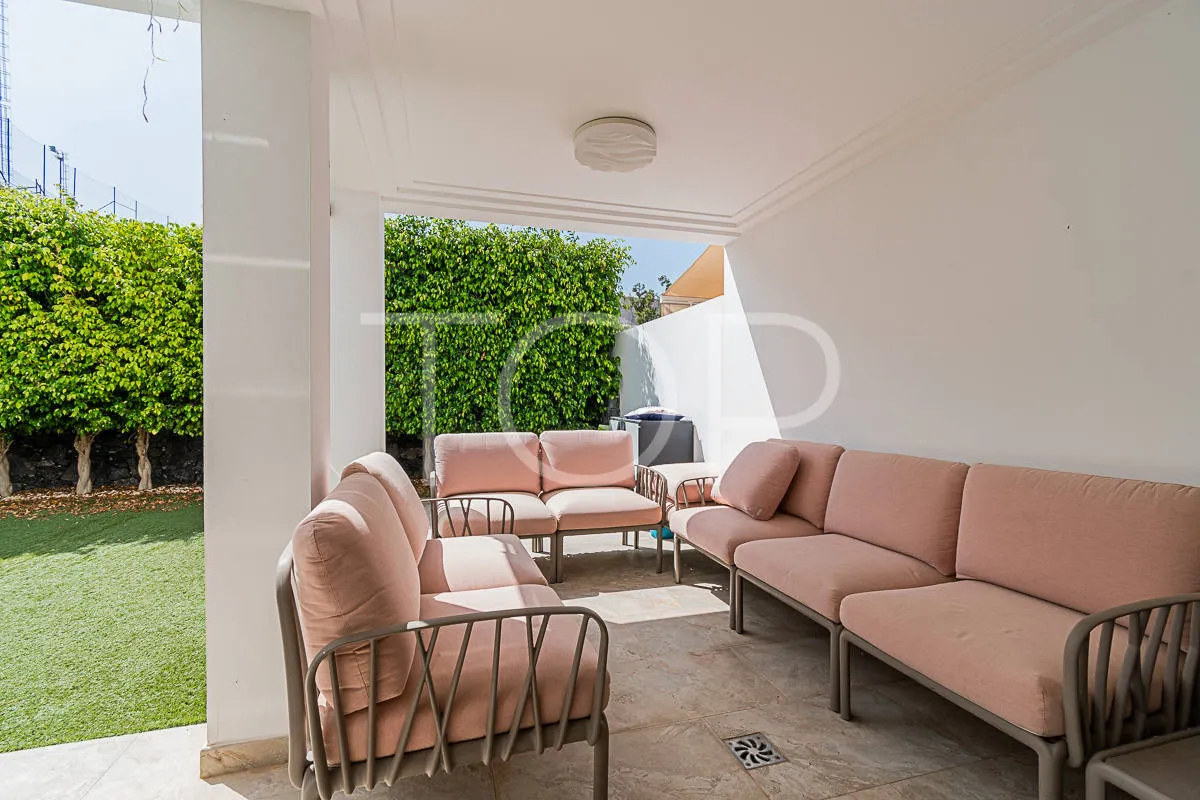 Impresionante apartamento en planta baja en venta en el prestigioso complejo Magnolia Golf Resort