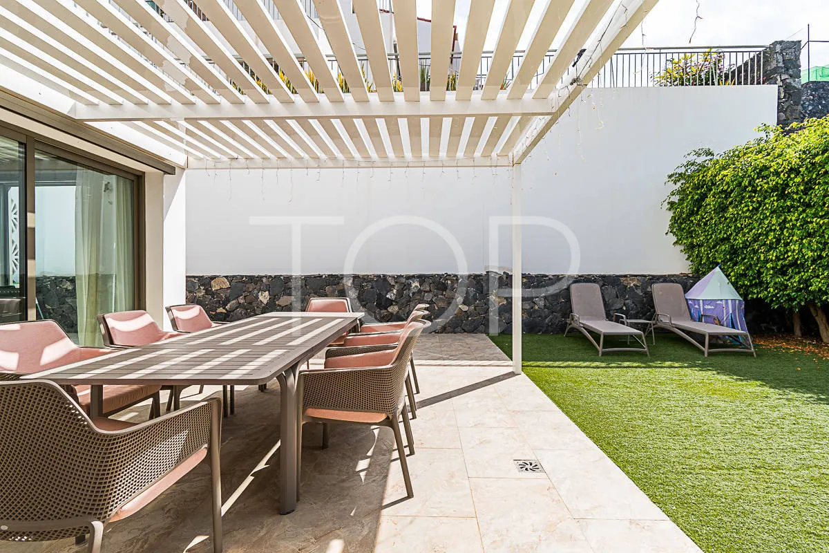 Impresionante apartamento en planta baja en venta en el prestigioso complejo Magnolia Golf Resort