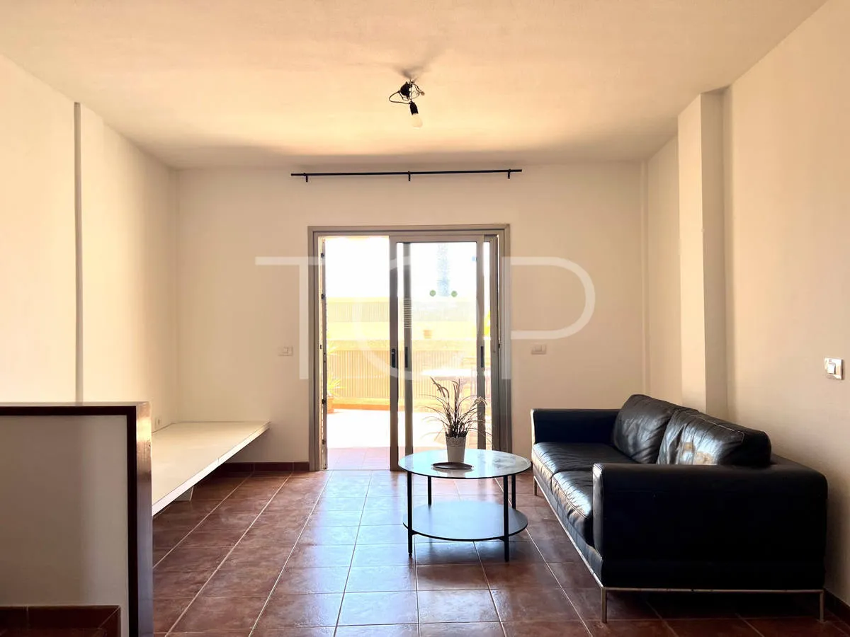 Bonito apartamento con amplias terrazas y vistas al mar en el Medano