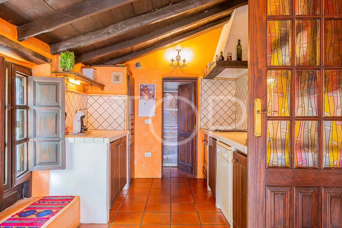 Acogedora casa canaria con vistas al mar y jardín en Granadilla de Abona