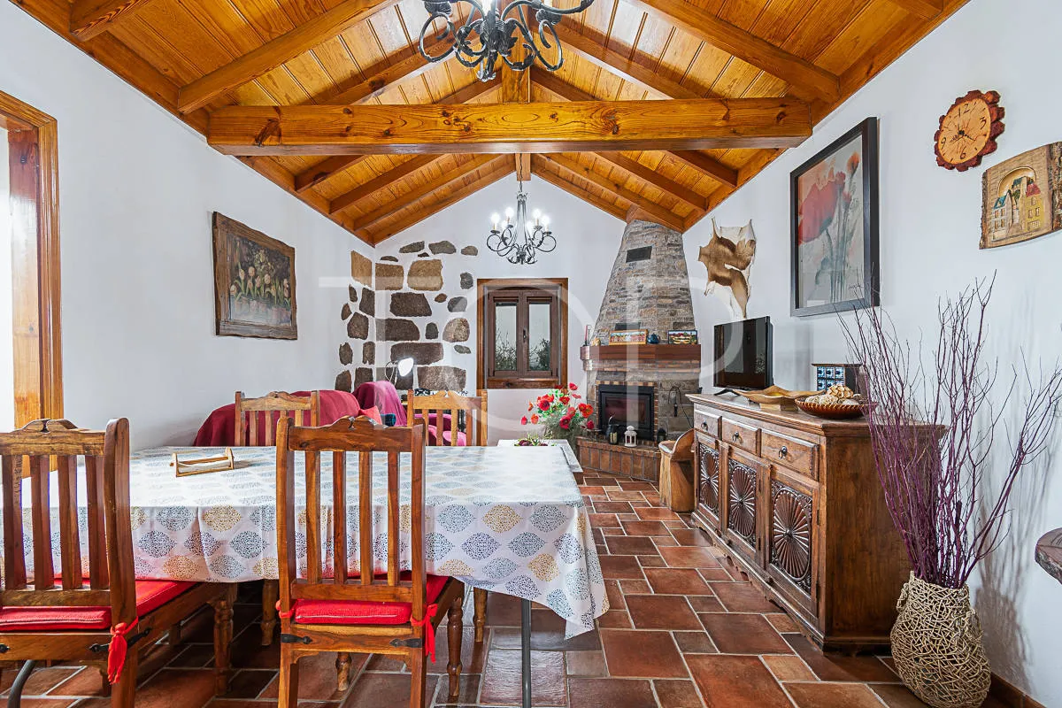 Bonita casa de campo a la venta en el acogedor barrio de Tijoco - Adeje