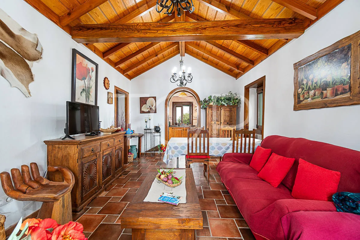 Bonita casa de campo a la venta en el acogedor barrio de Tijoco - Adeje