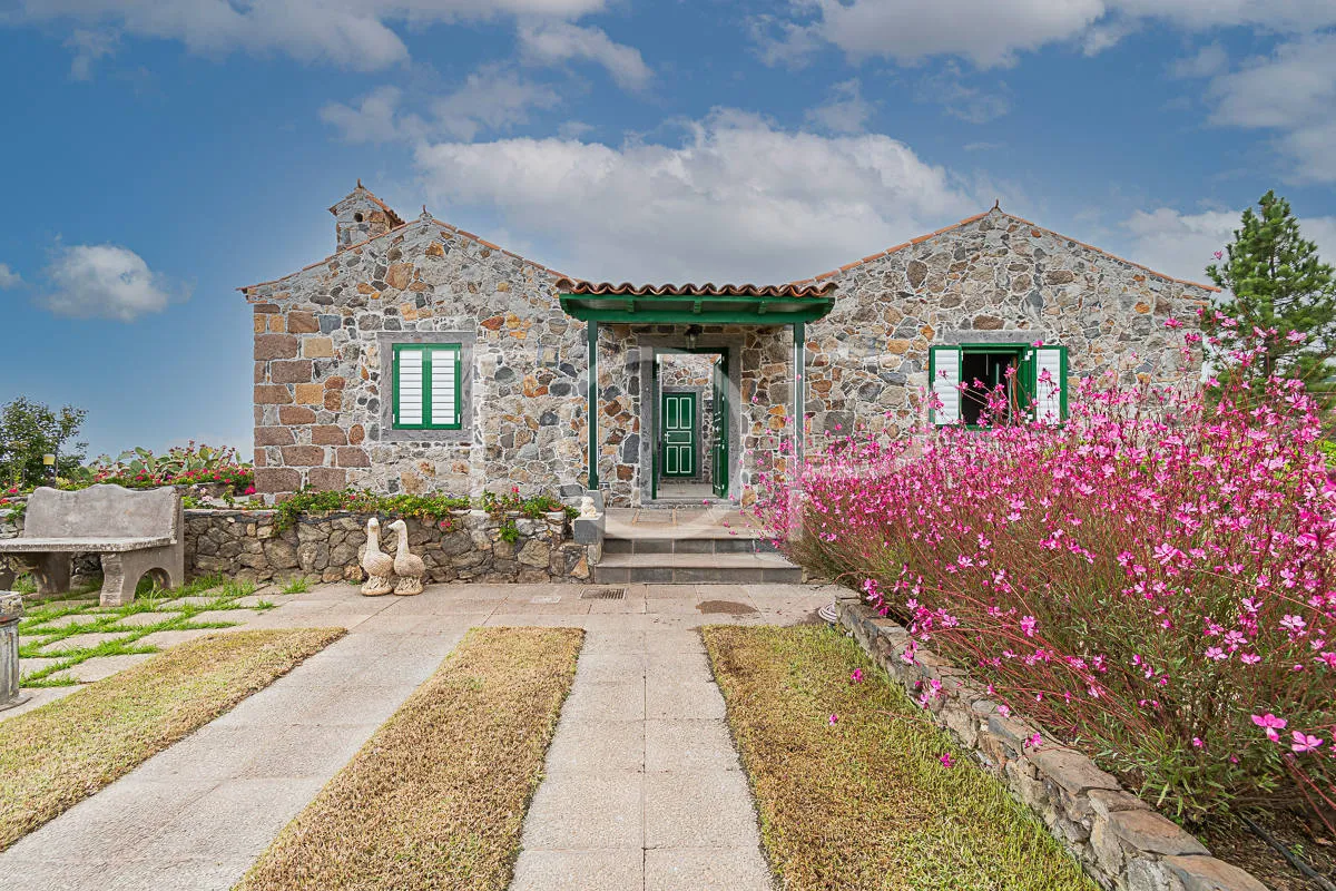 Bonita casa de campo a la venta en el acogedor barrio de Tijoco - Adeje