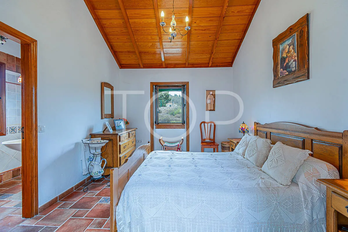 Bonita casa de campo a la venta en el acogedor barrio de Tijoco - Adeje