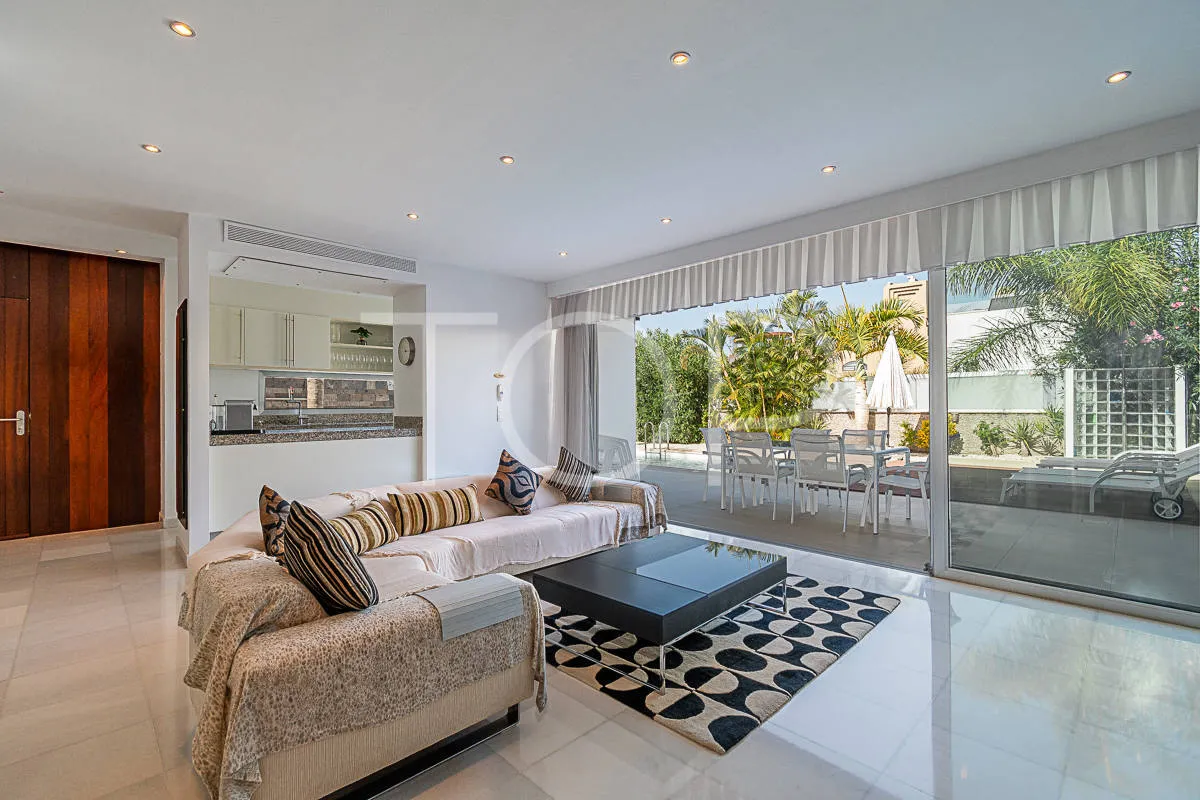 Stunning modern villa with ocean views for sale in luxury Playa del Duque area