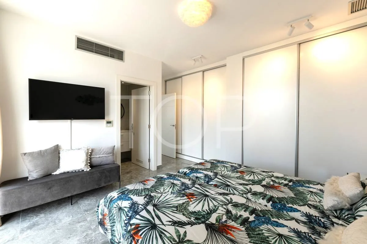 En venta fantástica villa de 4 dormitorios en la prestigiosa zona de Playa Paraíso