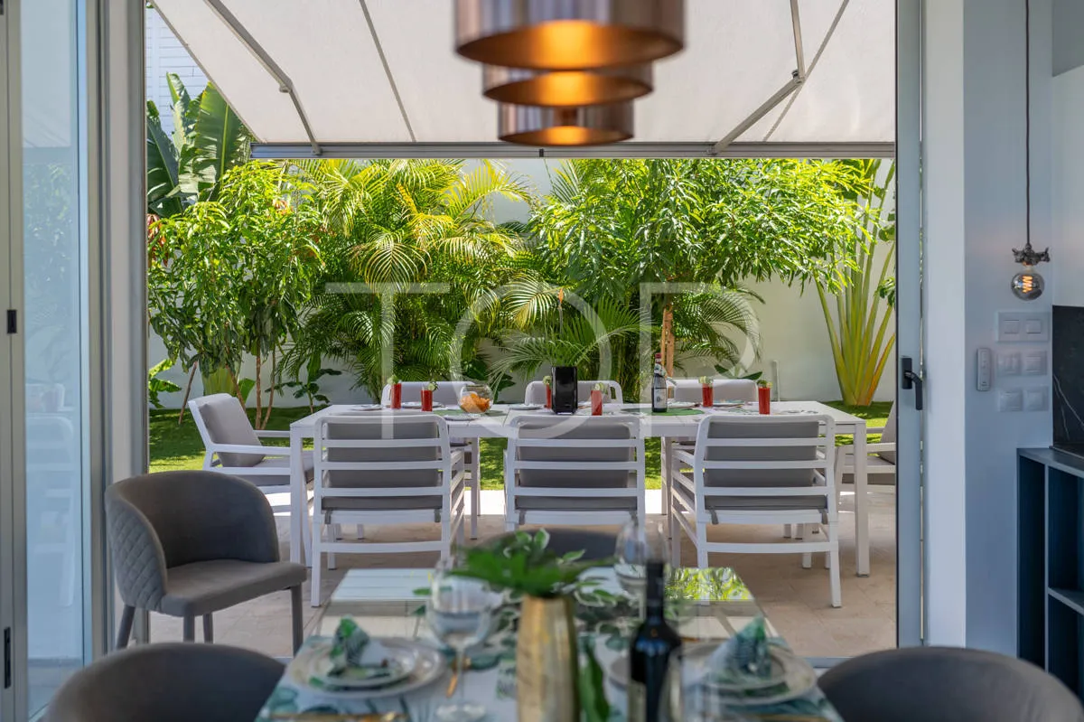 En venta fantástica villa de 4 dormitorios en la prestigiosa zona de Playa Paraíso