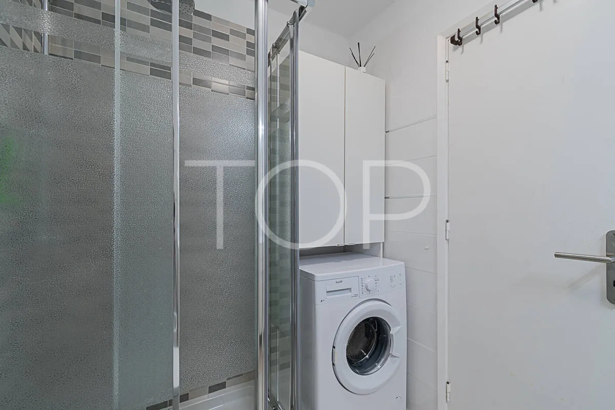 Nice apartment with large terrace and sea view in San Eugenio Bajo