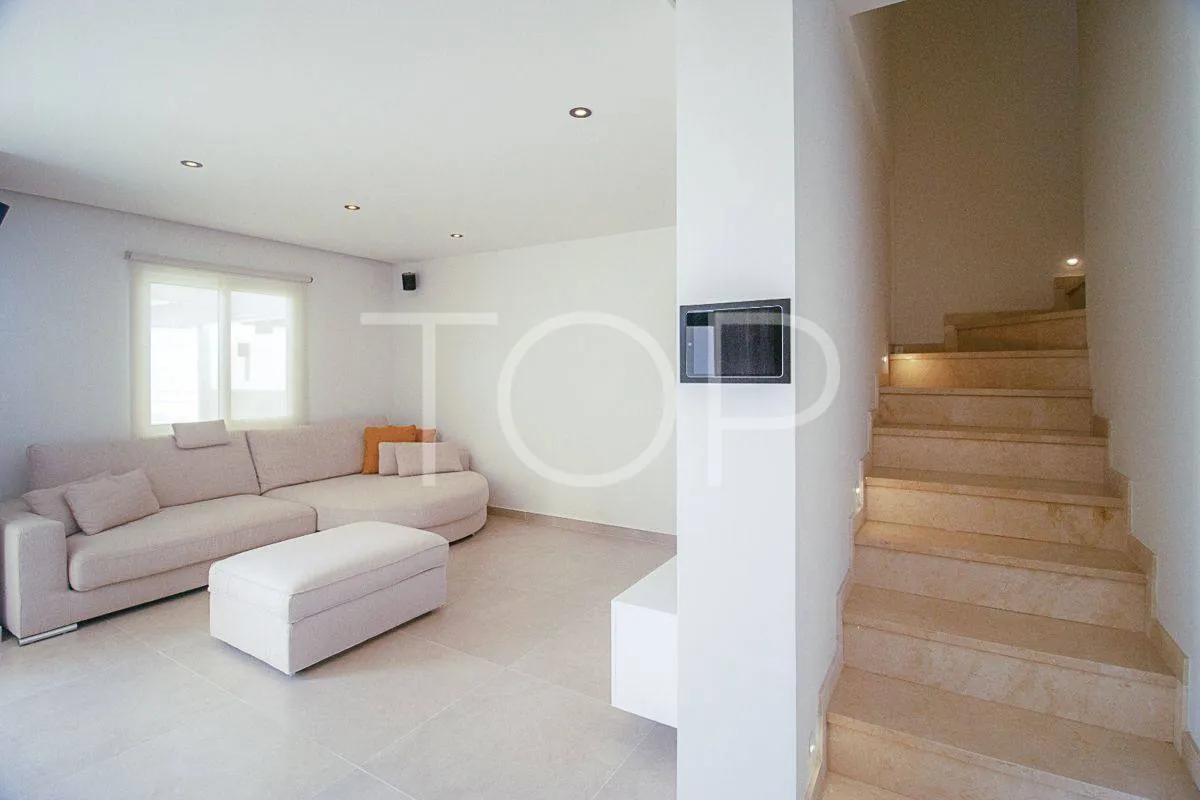 Estupendo adosado recién reformado con amplia terraza a la venta en El Madroñal, Costa Adeje