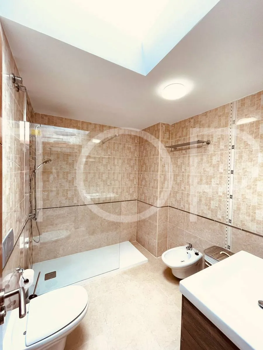 Moderne Villa mit Pool zum Verkauf in Los Cristianos